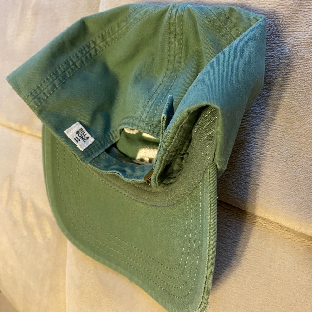 Billabong Cap - Picture 3 of 3